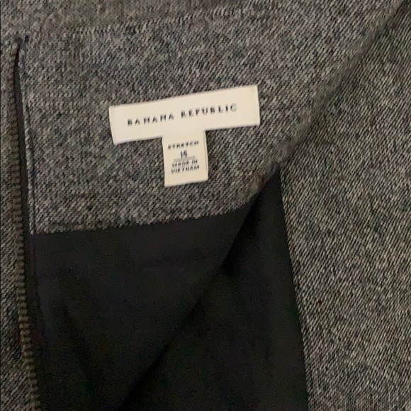 Banana Republic skirt - Picture 3 of 4